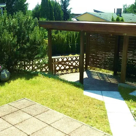 Apartment Schueler Mit Terrasse Und Garten Zinnowitz